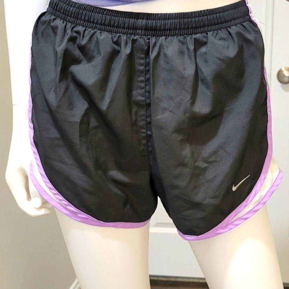 NIKE Dri-Fit Tempo Shorts Size XS (0-2) - Picture 3 of 6